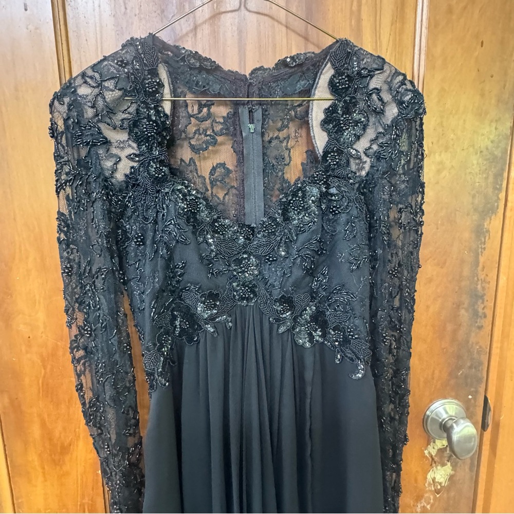 Black Long-Sleeve Beaded Lace Evening Dress